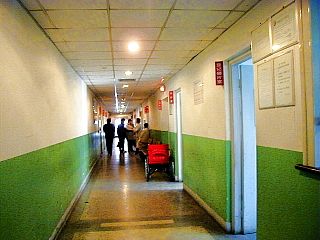 2002-1226-028-l.jpg