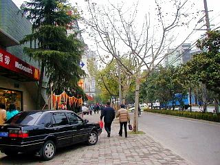 2003-0102-011-l.jpg